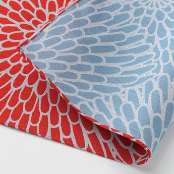 Paravent de 100 cm | Motif Iza Bunka | Lotus | Teinture double face Rouge / Vert turquoise (couleur eau) | Tissu Shantung en soie | Musubi Musubi