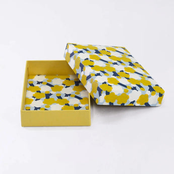 Adhesive box case | Plum blossom | Hand-dyed Japanese paper brush pen made in Japan | Happy letter series small item storage 【 Fuwa Market Original 】 Fuwa Market