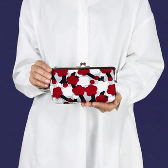 Gamaku (horizontal type / small) | Umebayashi | Hand-dyed fabric, umbrella cloth, 100% silk, Japanese traditional fabric, pouch, wallet pouch, made in Japan | Kyoto artisan craftsmanship 【 Fuwa Market Original 】 Fuwa Market