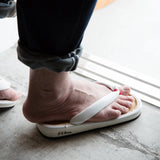 Natural bamboo grass mat L size Red / Black | K Bros. | Lightweight grass mat Lightweight grass mat