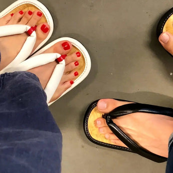 Natural bamboo grass mat L size Red / Black | K Bros. | Lightweight grass mat Lightweight grass mat