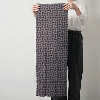 Handkerchief | Kisaichi Matsuzono Kuro | 100% Silk | Pear Garden Dyeing, Dyeing Artisan's Technique Series | Todaya Shop Todaya Shop (Pear Garden Dyeing)