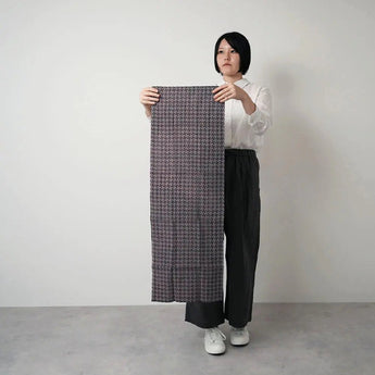 Handkerchief | Kisaichi Matsuzono Kuro | 100% Silk | Pear Garden Dyeing, Dyeing Artisan's Technique Series | Todaya Shop Todaya Shop (Pear Garden Dyeing)