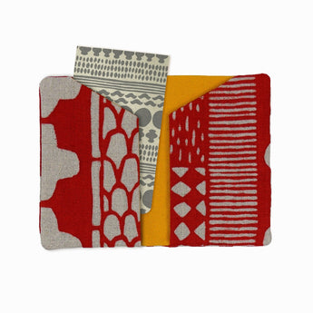 Yotsume teinture tissu, avec nom brodé, carte de visite, tissu fleuri, rouge, red