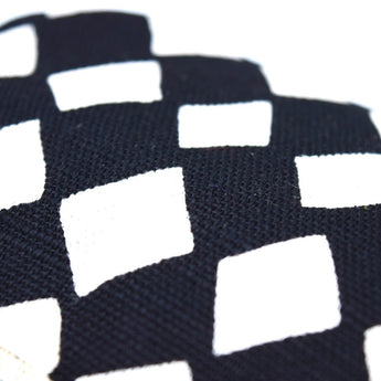 Yotsume dyed cloth hem, mouth SASHIKO embroidery connected, black