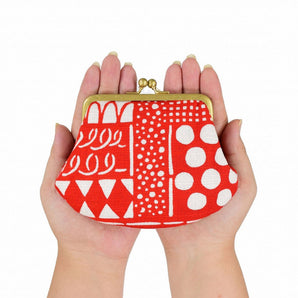 Yotsume dyed cloth edge, hem SASHIKO flower cloth red